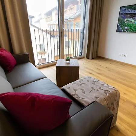 Διαμέρισμα Modern In The Citycenter Of Mariapfarr